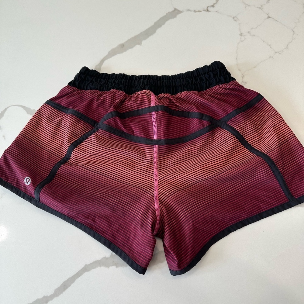 Lululemon Tracker Shorts Simply Radiant Pink Paradise Black